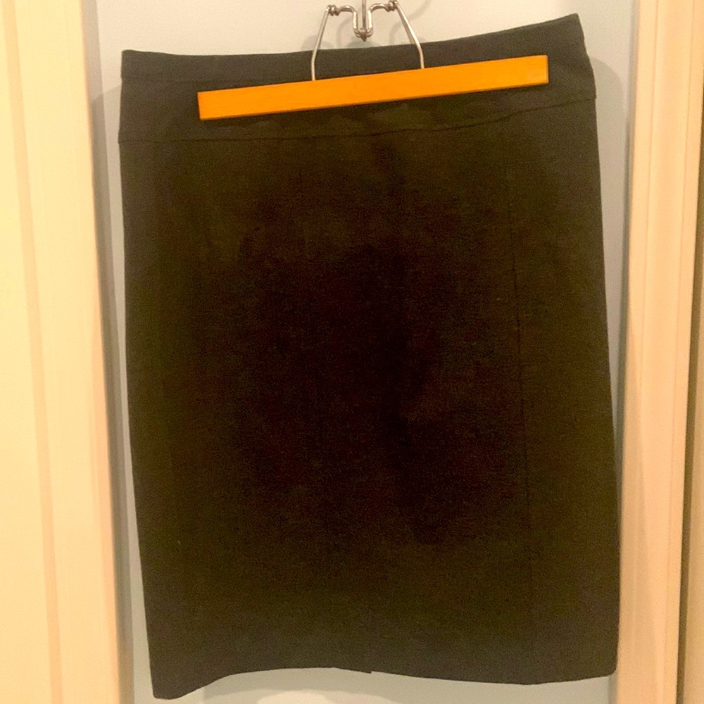 Ellen Tracy gray skirt. Worn once.